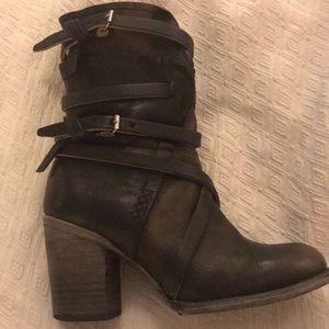 Freebird Boots size 8 - Baker style $200